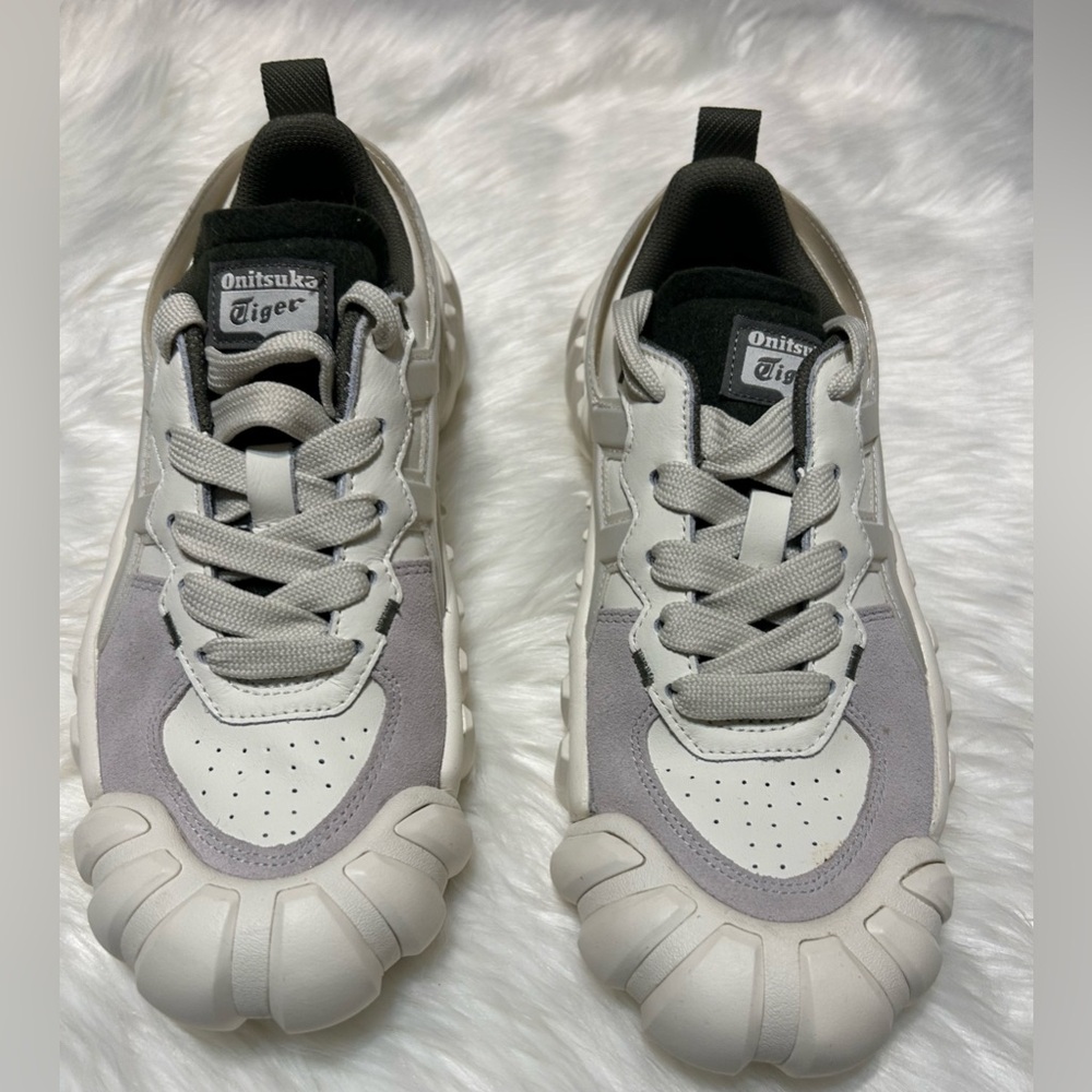 Onitsuka Tiger by Asics Men's White Sneakers - Picture 4 of 7
